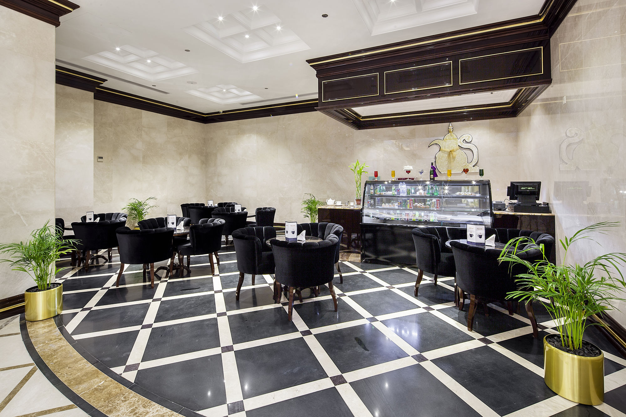 Western Lamar Jeddah